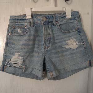 AE Mom Shorts